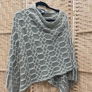Anthropologie Poncho Size ML